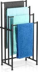 Laisvai stovintis juodas metalinis rankšluosčių laikiklis Vilde