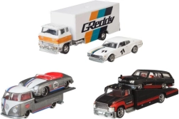 Hot Wheels Hauler and Racing Car