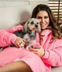Šiltas 4 viename oversize džemperis su gobtuvu – rožinis