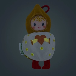Kalėdinė pliušinė dekoracija – baltoji elfė Mimmi (Lilliputiens)