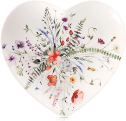 Porcelianinė desertinė lėkštė širdies formos Maki 17,5 × 17 cm