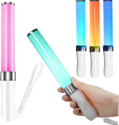 Šviečianti LED lazdelė vakarėliams