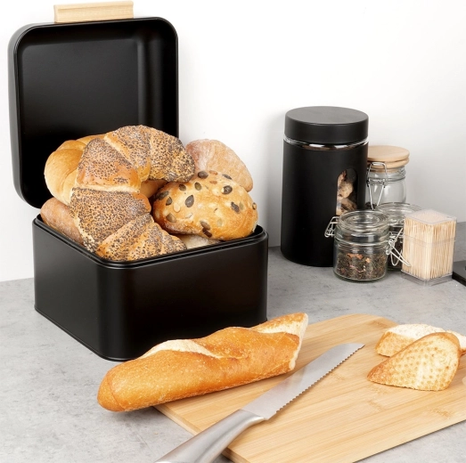 Longer freshness of baked goods every day