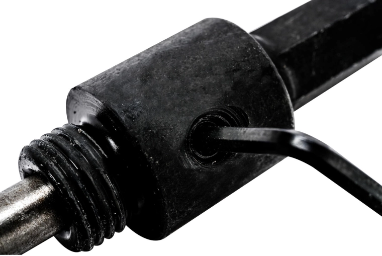 Secure fixation and easy maintenance
