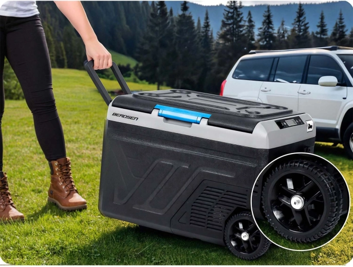 Easy transport: wheels and extendable handle