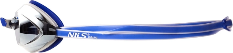 Comfortable silicone seal and secure double strap