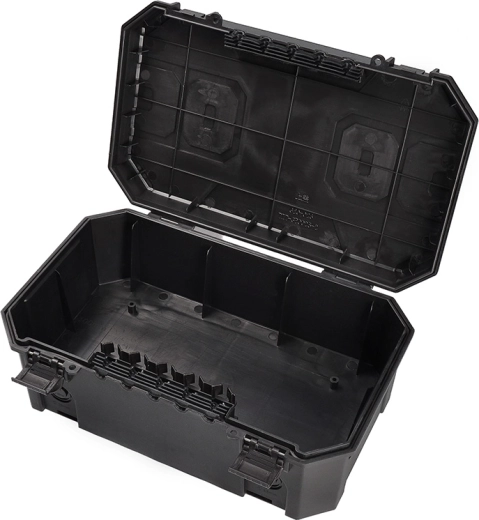 Lockable lid and durable construction