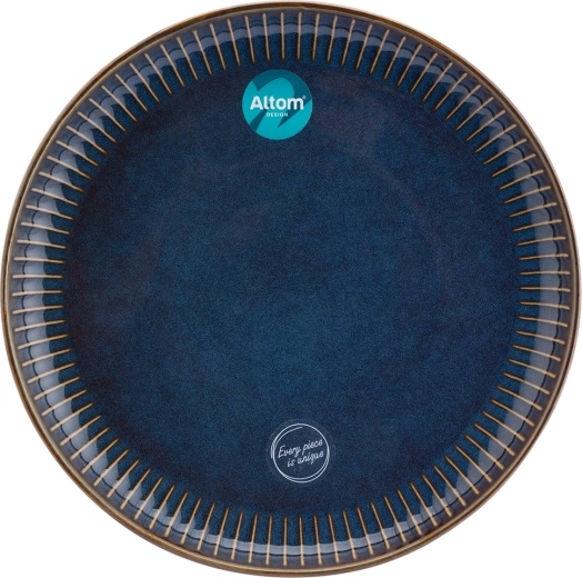 Decorative rim that enhances presentation