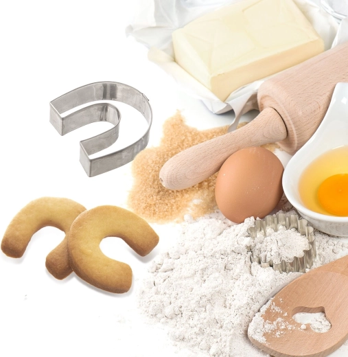 Precise horseshoe shape for themed baking