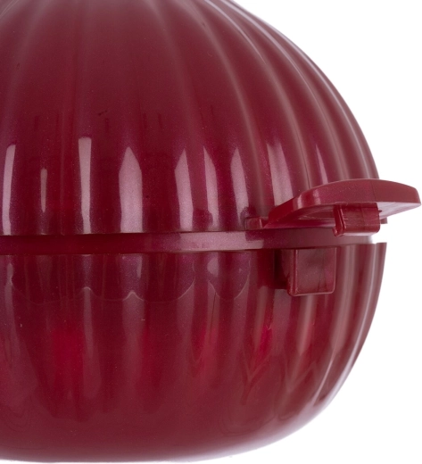 Durable plastic (UH) and easy cleaning