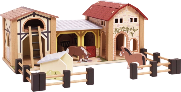 Wooden farm with horse figures Le Toy Van