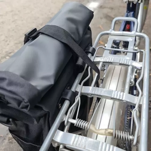 Stabilus tvirtinimas prie galinės bagažinės