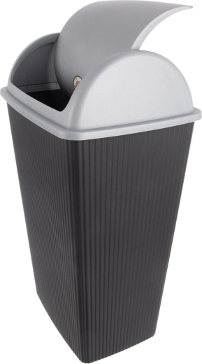 Large capacity 38 liters