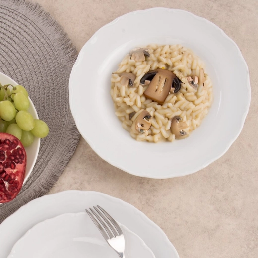 Suitable for sauces, pasta and creamy dishes