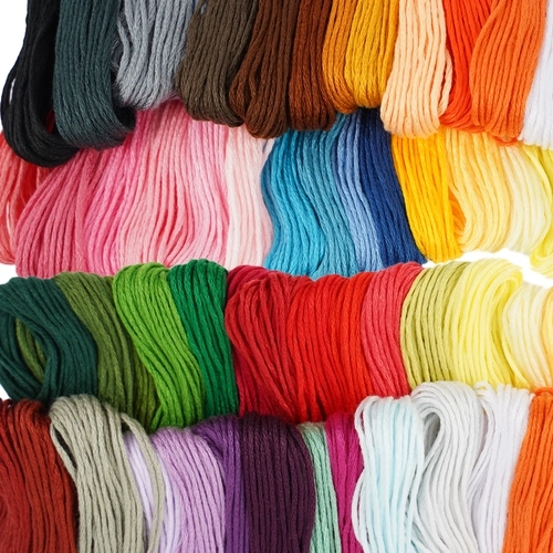 150 rich shades for maximum creativity