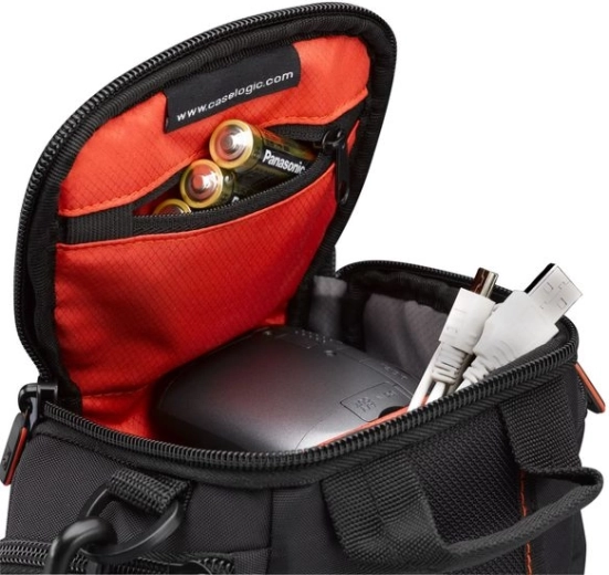 Practical accessory pockets