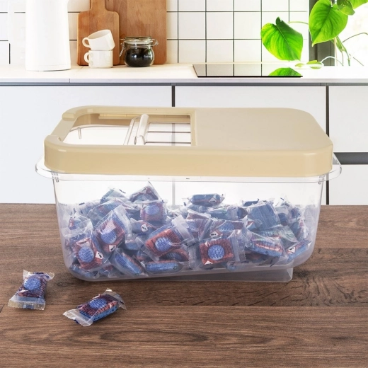 Slankiojantis dangtis greitam dozavimui