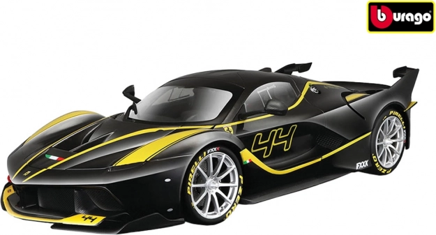 Bburago Ferrari FXX K 1:18 juodas modelis RACE+PLAY