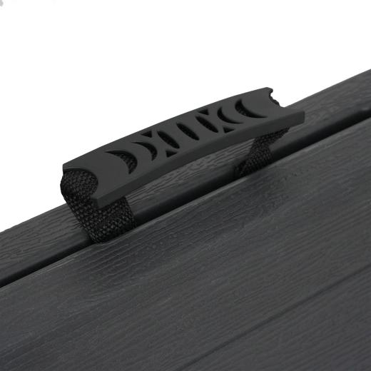 Quick folding into a compact suitcase