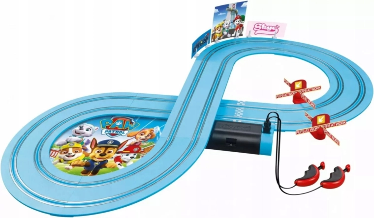 2,4 m linksma trasa su besisukančiais sraigtais