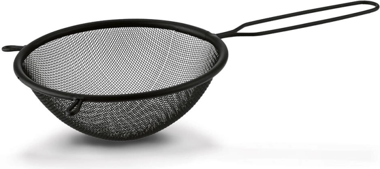 Virtuvinis juodos plieninės sietelis 16 cm