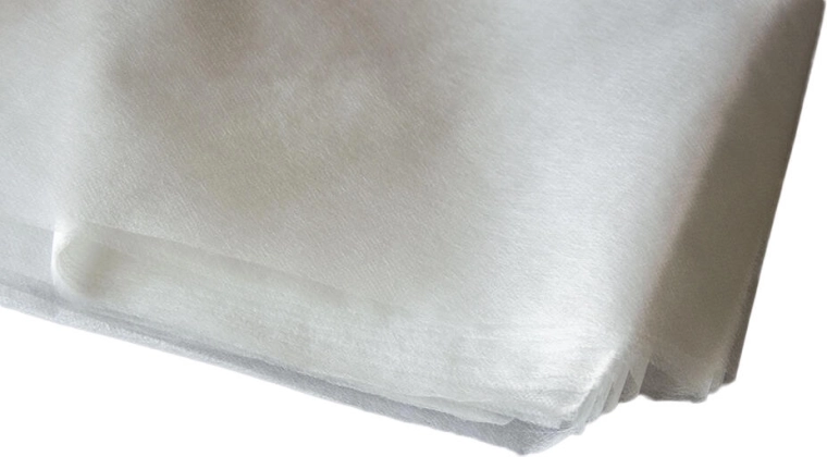 Balta neaustinė sodo agroplėvelė 3,2 × 10 m, 17 g/m², stabilizuota nuo UV