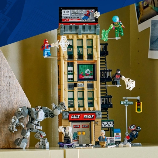 Veiksmo žaidimas su 7 minifigūrėlėmis