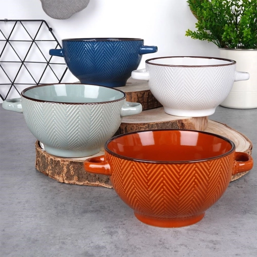 Elegantiškas reljefas ir spalvų derinys