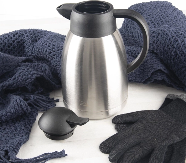 Comfortable pouring and stable grip