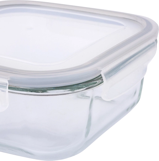 Glass container for a clear view of the contents