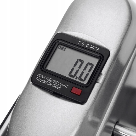 LCD display tracks training data