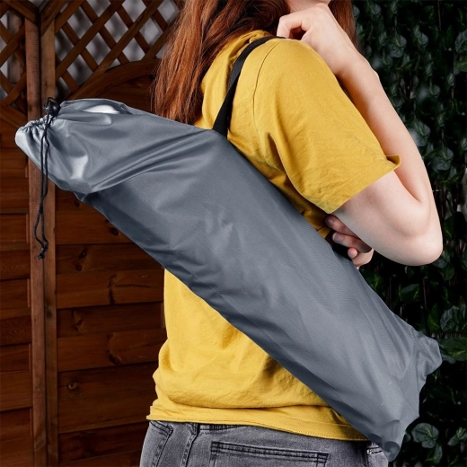 Compact and easy to carry