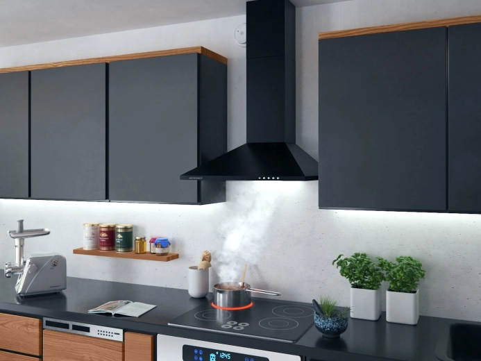Powerful extraction and energy-saving LED lighting