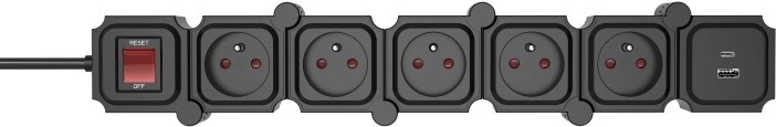 USB-A and USB-C with fast charging QC/PD