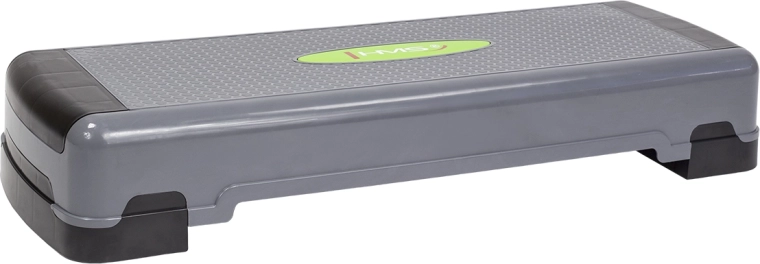 Non-slip stepping surface