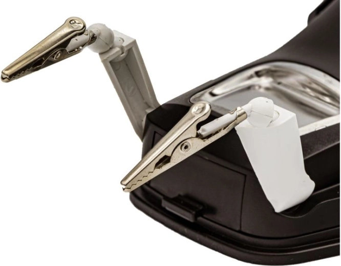 Adjustable alligator clips for secure holding of parts
