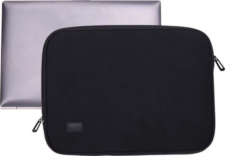 Snug sleeve for laptops up to 14"