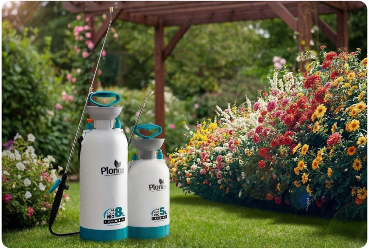 Wide integrated funnel and comfortable carrying