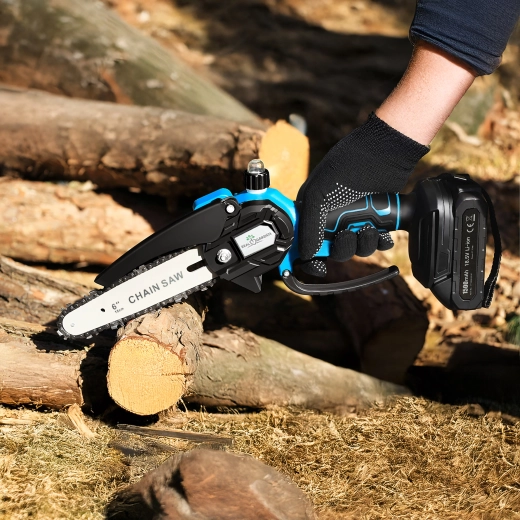 Compact power for everyday pruning