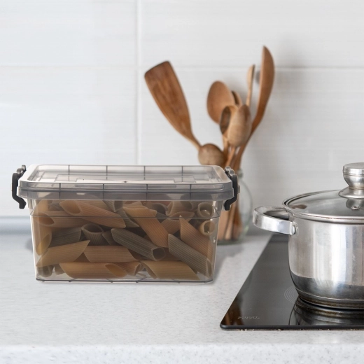 Suitable for the kitchen and pantry