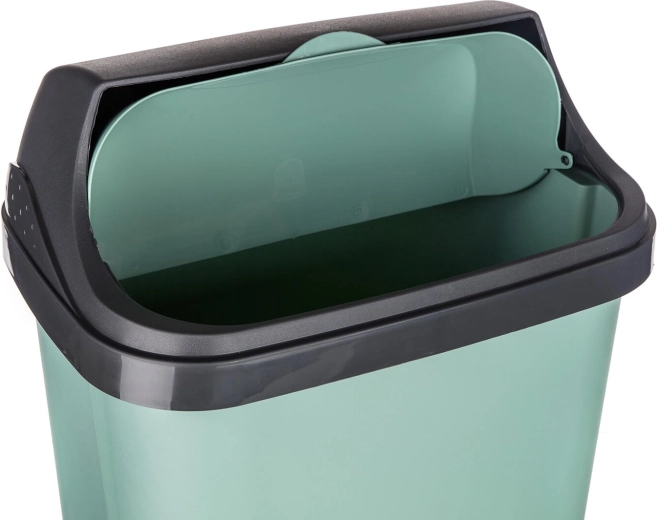 Sliding lid for convenient use