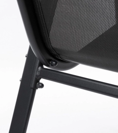 Breathable seat and backrest made of strong textile