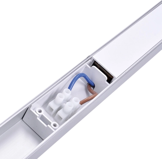 Clean installation via internal terminal block