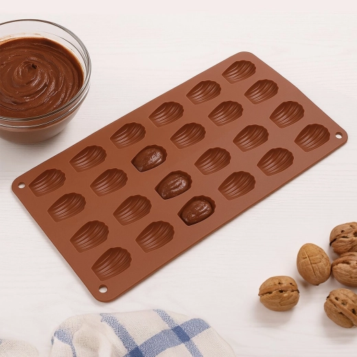 Versatile use for chocolate, cookies, and no-bake treats