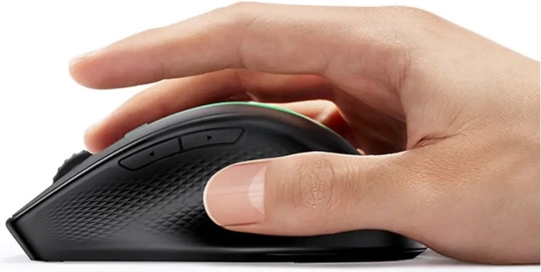 Ergonomic shape for comfort during long use