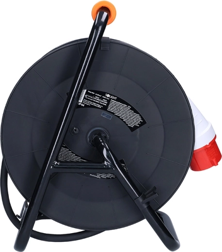 IP44 and rubber-neoprene cable for demanding conditions