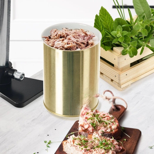 Great for preserving and serving
