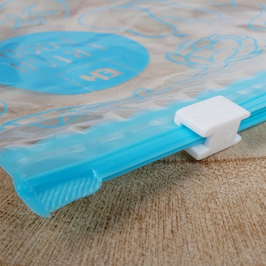 Airtight sealing in one glide
