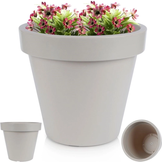 Suitable for year-round outdoor use