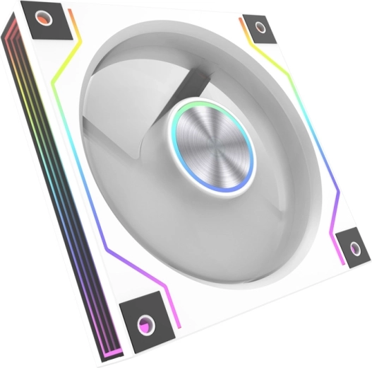 High-performance cooling and quiet operation thanks to PWM